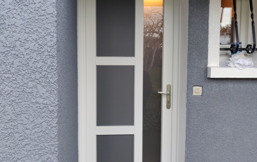 Les avantages du PVC pour la fabrication des menuiseries et portes d'entrée