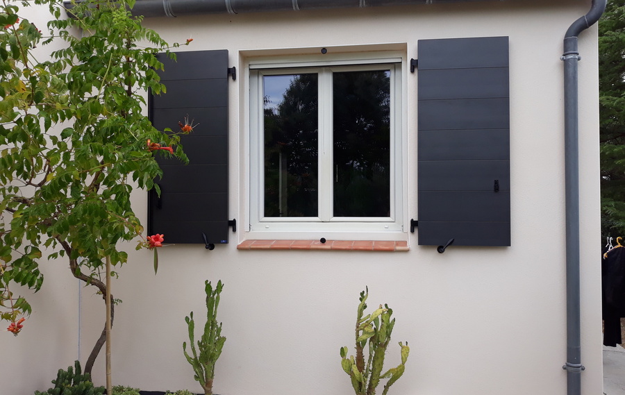 Volets battants épurés à Asnieres-sur-seine